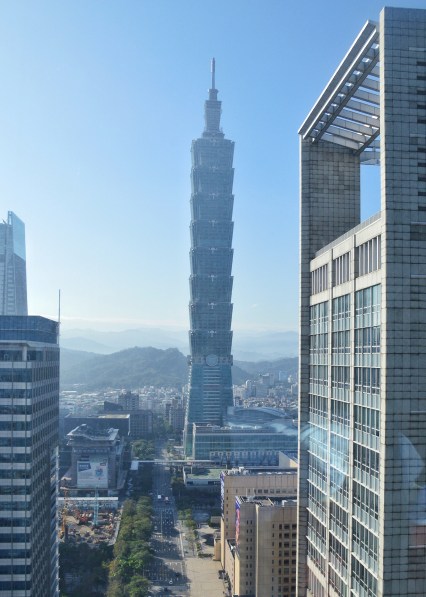 taipei-101-adrift